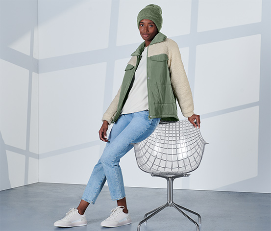 Női steppelt dzseki, plüss elemekkel, zöld és fehér online bestellen bei  Tchibo 654198