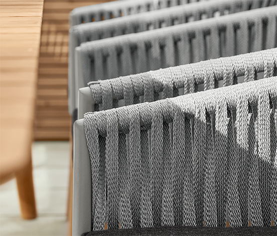 Kerti textilhálós szék, akác, szürke 658965 a Tchibo-nál.
